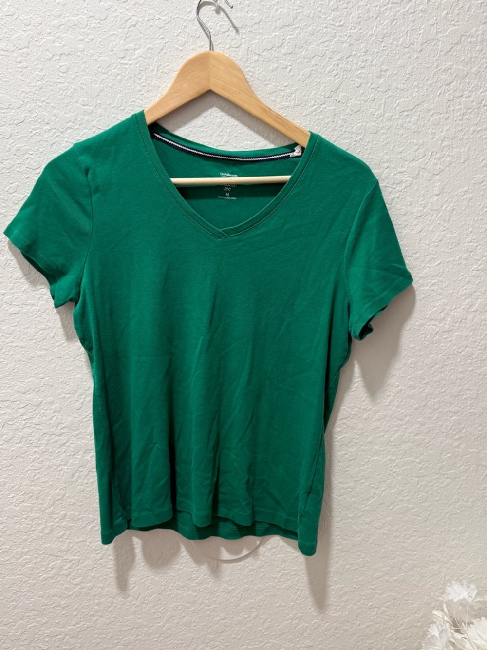 croft & barrow Green V-Neck Short Sleeve Tee